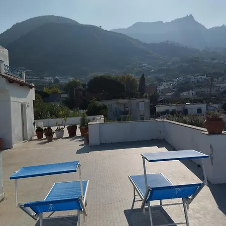 Thomas Bb Conduzione Familiare Forio (Isola d'Ischia)
