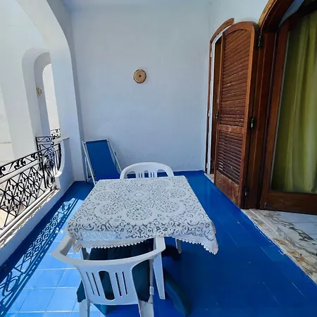 Thomas Bb Conduzione Familiare Bed & Breakfast