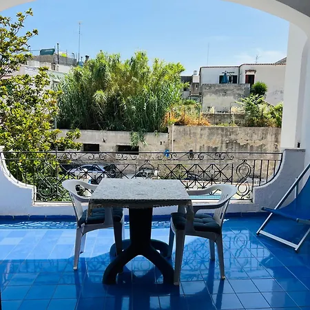 Thomas Bb Conduzione Familiare Forio (Isola d'Ischia)